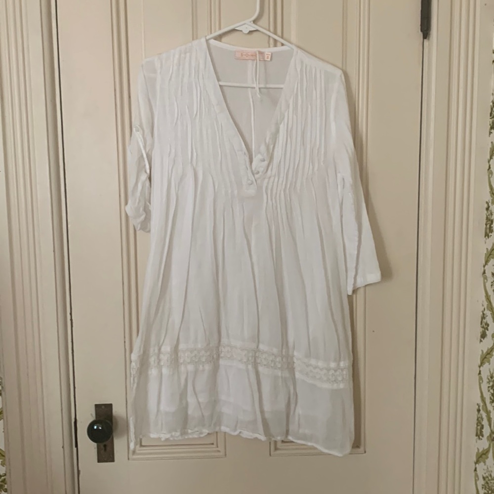 Light-weight white beach cover-up Kaftain dress 🤩